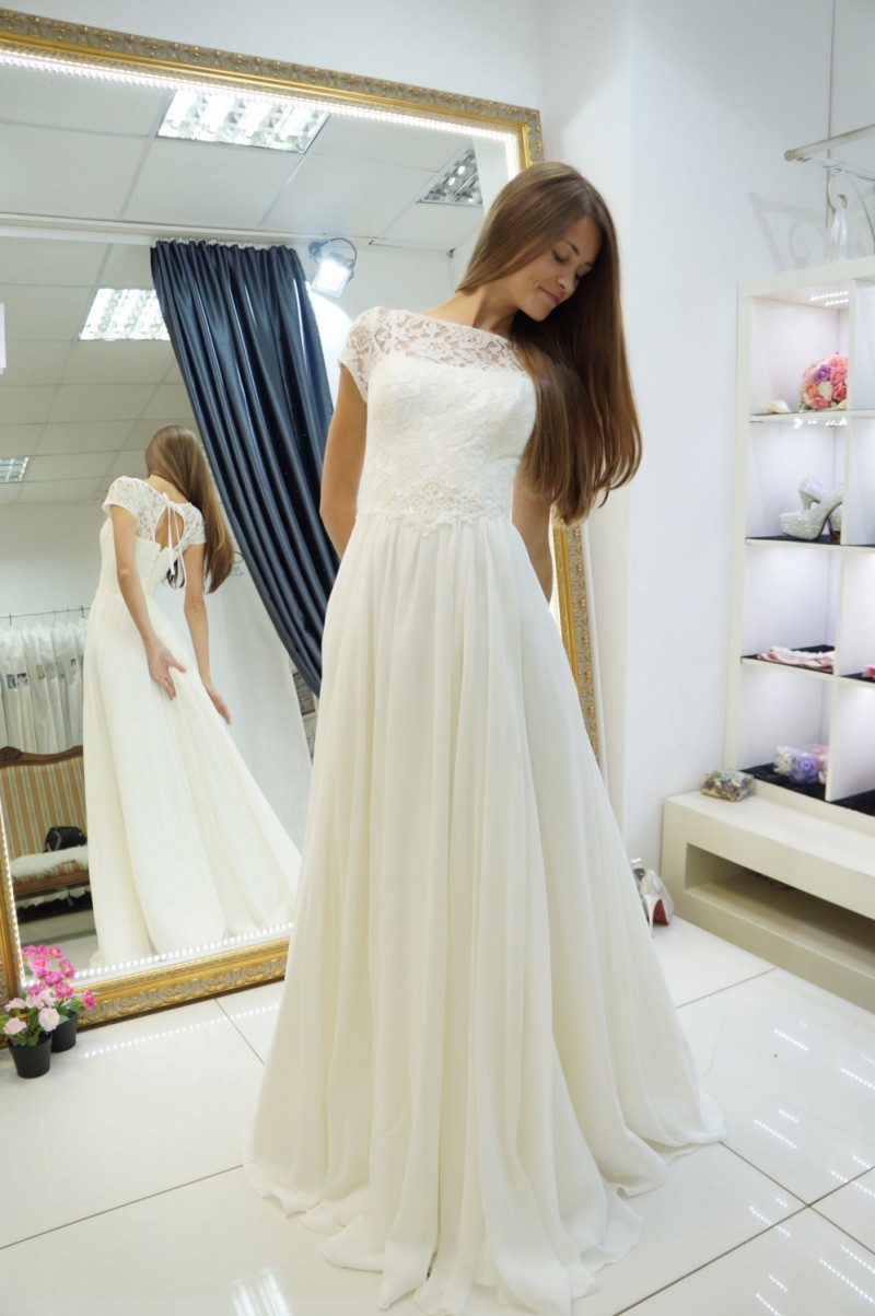 Bohemia A Line Beach Wedding Dresses Cap Sleeves Lace Appliqued Boho Bridal Gowns Sweep Train Chiffon vestido de novia