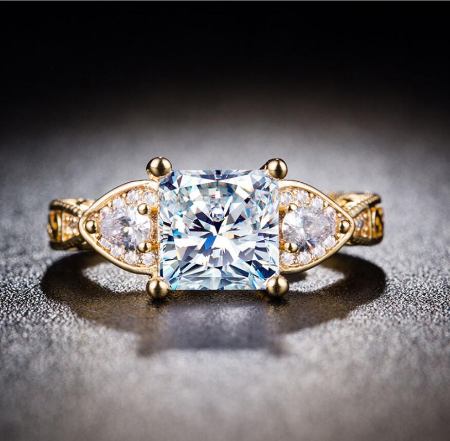 Vintage Fashion Jewelry 925 Sterling Silver&Gold Filled Princess Cut White Topaz CZ Diamond Party Micro Zirconia Wedding Women Band Ring