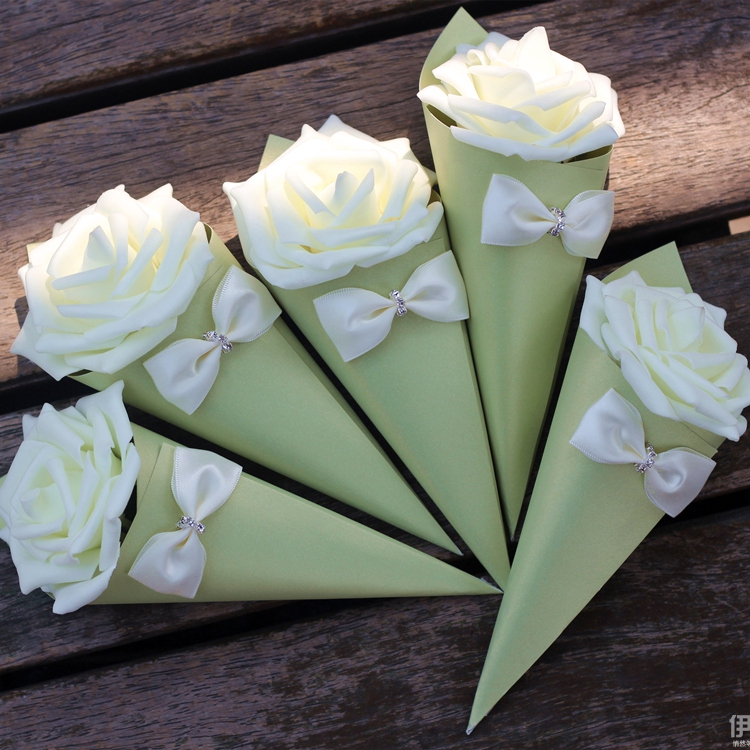 Wedding Candies Boxes Rose Paper Flowers Cone Shape Bowknot Diamond Various Color Candies Boxes Paper Boxes, Pink
Wedding Candies Boxes Rose Paper Flowers Cone Shape Bowknot Diamond Various Color Candies Boxes Paper Boxes, Pink