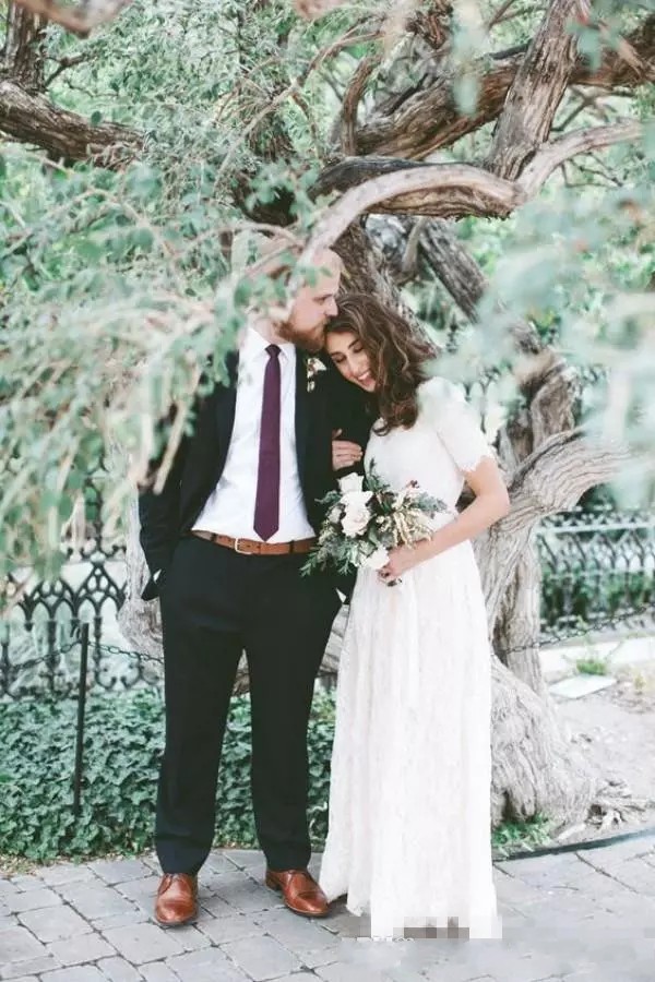 Modest Country Style Boho Wedding Dress Full Lace Short Sleeves Floor Length Beach Bohemian Bridal Gowns Custom Made Crystals Waist