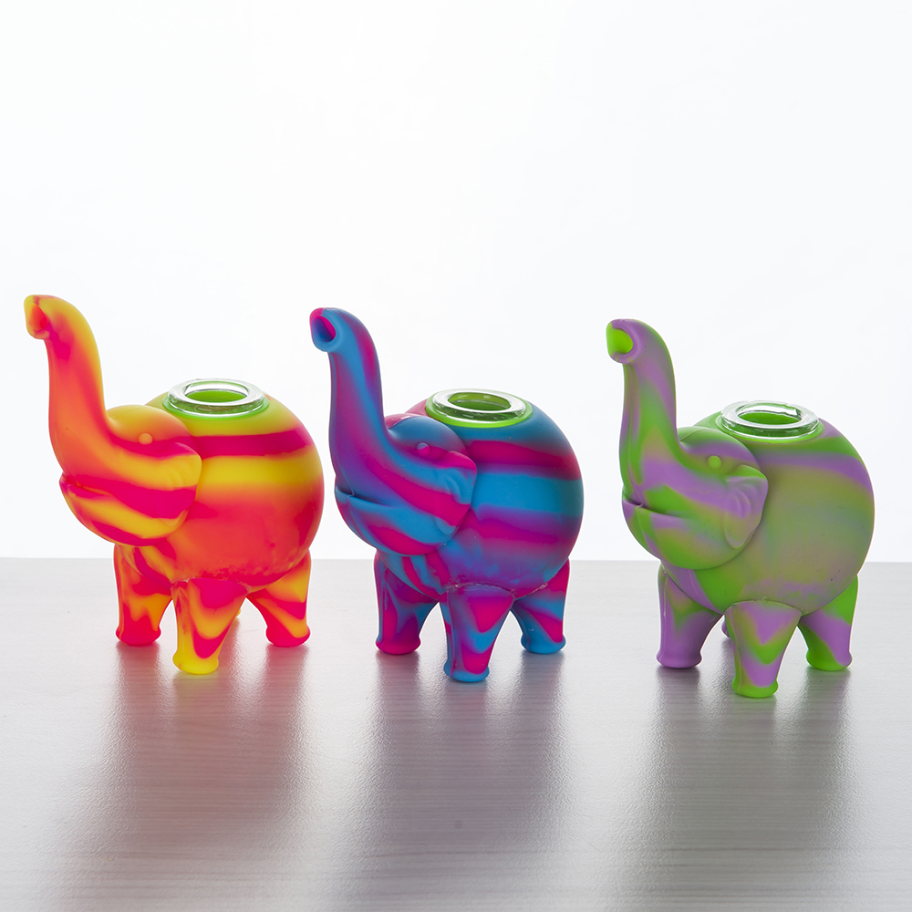 Silicone Rig Elephant Silicone Smoking Pipe Hand Pipe Hookah Bongs Silicon Oil Dab Rigs with Glass Bowl 487
Silicone Rig Elephant Silicone Smoking Pipe Hand Pipe Hookah Bongs Silicon Oil Dab Rigs with Glass Bowl 487