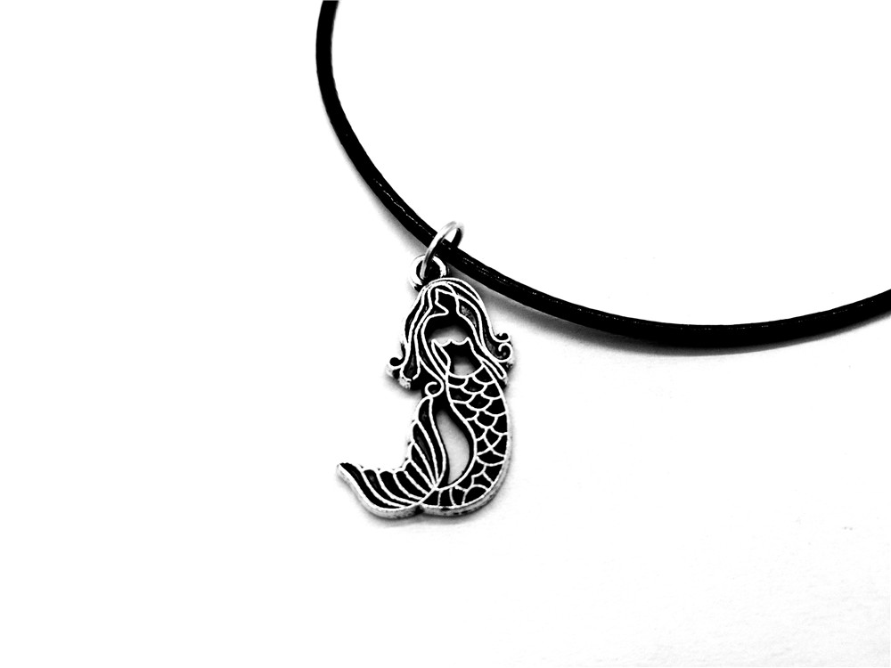 hollow Fairy Tale Little Mermaid Necklace Sea-maid Fish Tail Silhouettes Rope Leather Necklaces for Kids Ariel Beach Ocean jewelry