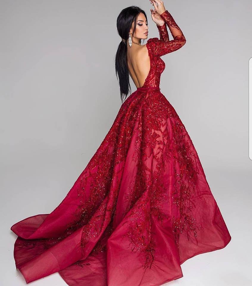 Burgundy Sparkly Prom Dresses Bateau Neck Backless Sequined Formal Evening Dress Sweep Train Thigh Slit Long Sleeve Reception Party Gowns