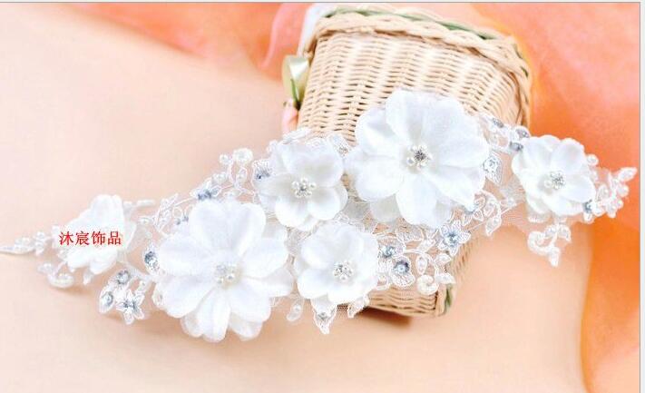 White Hair Flowers For Wedding Party Bridal Bridesmaid Baroque chic Crystal tiara Rhinestone crown headband Wedding Dress Studio