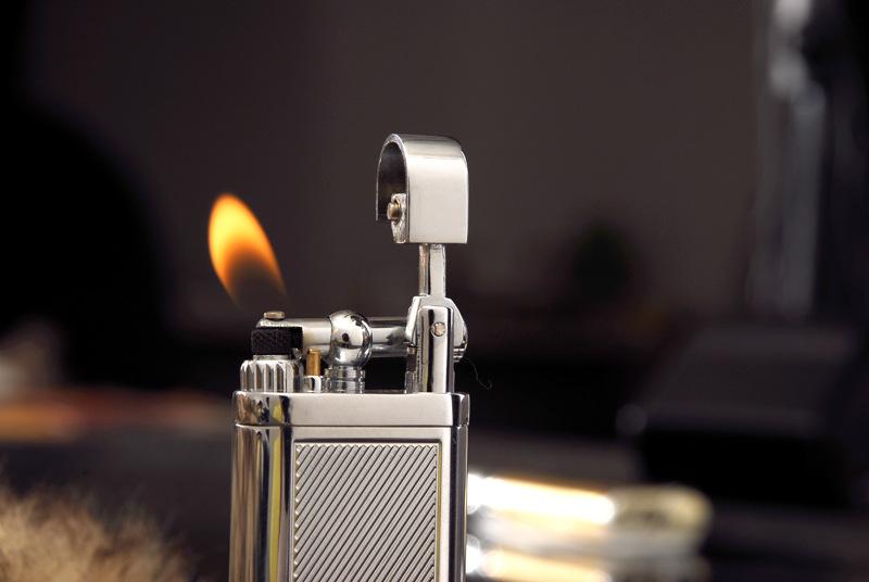 Arrival Hot Genuine Product Wholesale SPUNK Wind-proof Creative Pipe Lighter New Metal Torch With Gift Box W260202