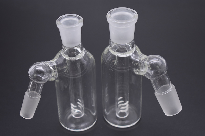 Factory price 45 degrees 14MM 18MM ashcatcher glass water pipes percolator ash catcher heady bongs high quality smoking accessory