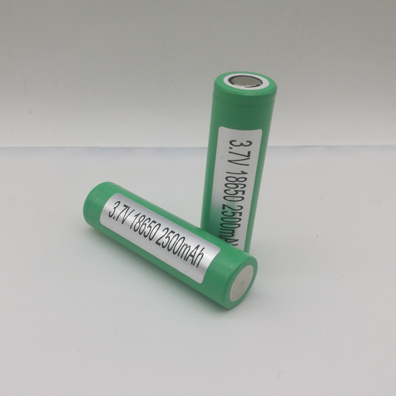 100% High Quality 25R 18650 Battery 2500mAh 20A High Capacity Rechargeable 18650 Battery for E Cig Mods for Samsung 25R
100% High Quality 25R 18650 Battery 2500mAh 20A High Capacity Rechargeable 18650 Battery for E Cig Mods for Samsung 25R