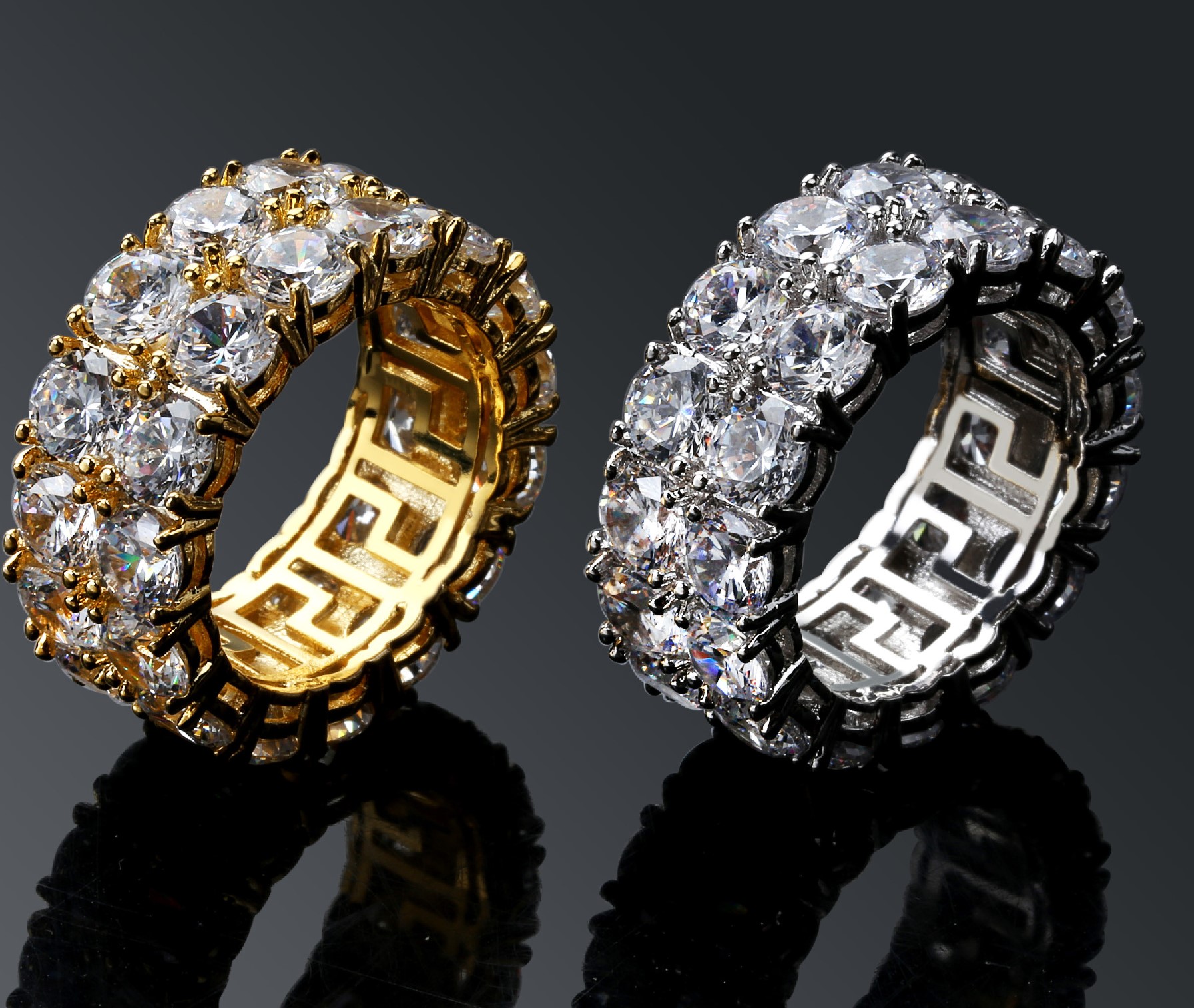 Hip-hop Men's Rings Double Rows of Tiny Rings With Large CZ Stone Party Rings Size 7-11
Hip-hop Men's Rings Double Rows of Tiny Rings With Large CZ Stone Party Rings Size 7-11