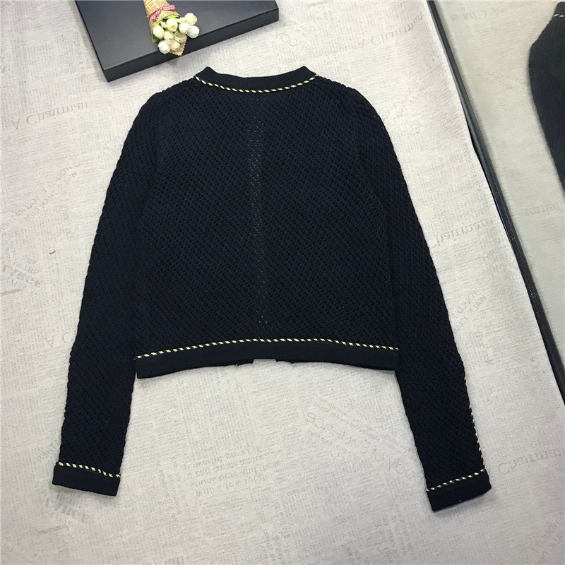 New design womens autumn o-neck long sleeve British style gold buttons patchwork hollow out knitted sweater cardigan coat short casacos