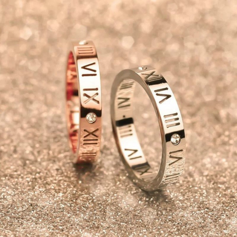 1PC Roman Ring Numeral Hollow Out Stainless Steel CZ Crystal Women Wedding Band 4MM Ladies Gold/Silver plated jewelry
1PC Roman Ring Numeral Hollow Out Stainless Steel CZ Crystal Women Wedding Band 4MM Ladies Gold/Silver plated jewelry