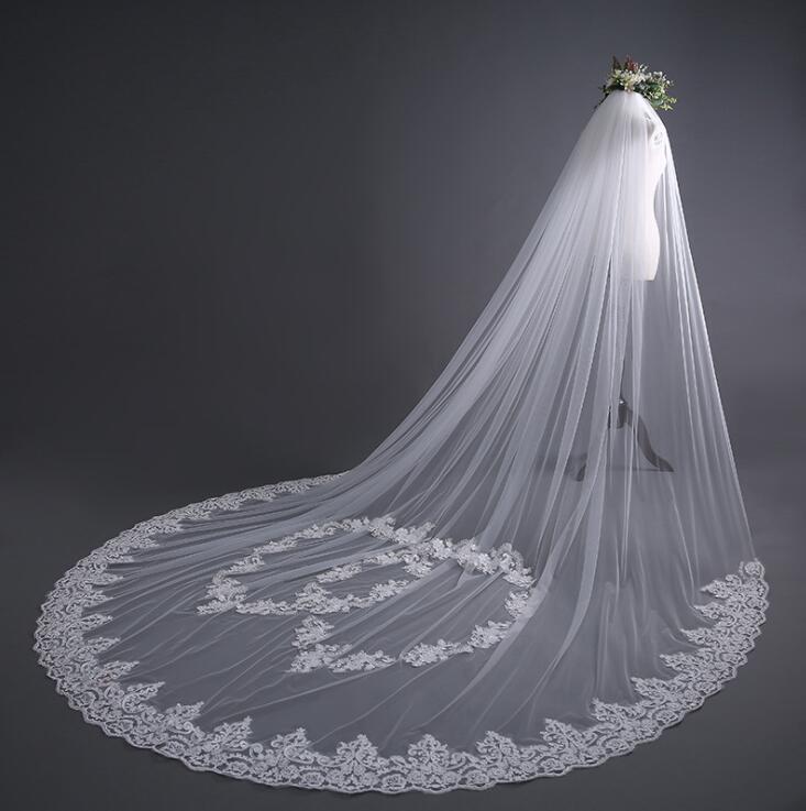 Hot Ivory White Wedding Veils Tulle Appliqued Cathedral Length Wedding Long Veils Heart Custom Made 3M Length Wedding Hair Accessories