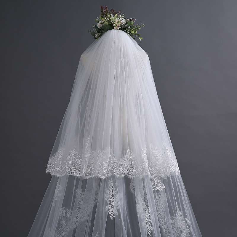 Four Layers Wedding Veils Lace Appliques 3M Long 2.5M Width Luxury Wedding Veil Custom Made Ivory White Bridal Veil Accessories