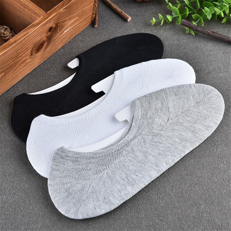 Naiveroo 5 Pairs Men Casual Bamboo Fiber Boat Socks Non-Slip Silicone Invisible Ankle Socks Summer Style Male Short S6371