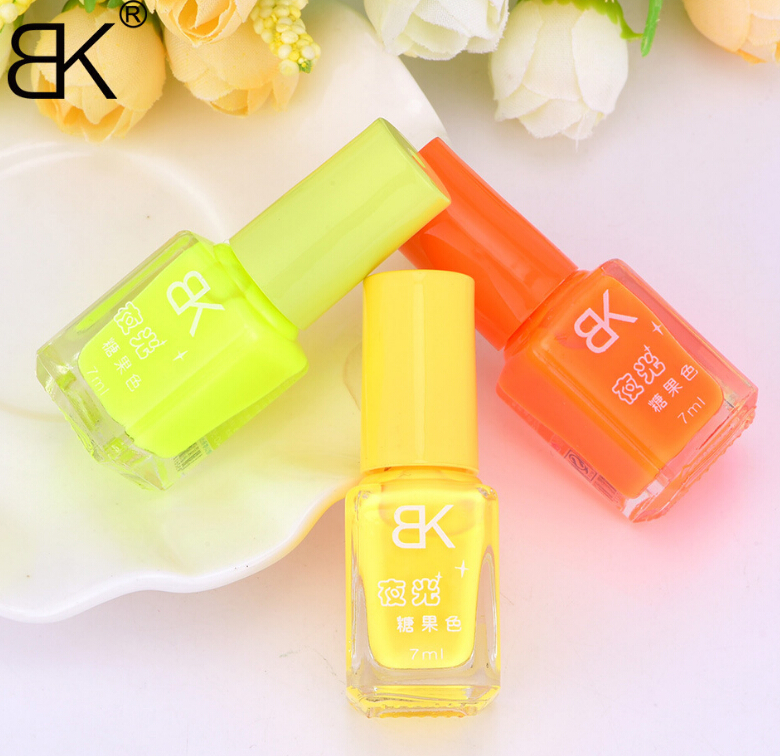 20 Candy Colors Nail Polish Glow in the Dark Nail Polish Fluorescent Nail Art Polish Enamel Cheap Price