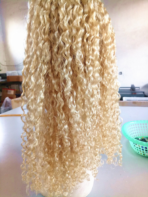 Brazilian Human Virgin Remy Blonde Hair Kinky Curly Hair Weft Soft Double Drawn Hair Extensions Unprocessed Color