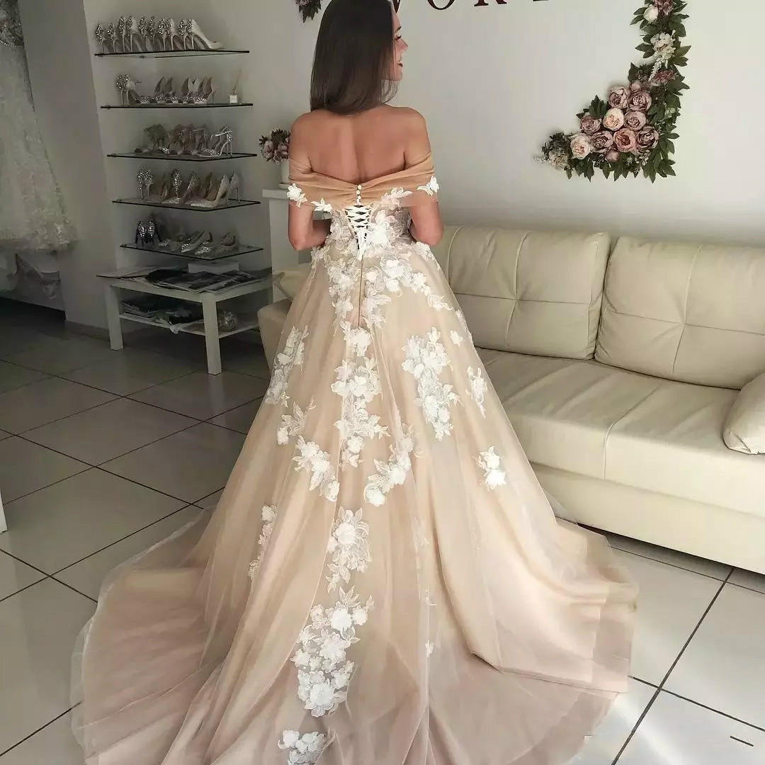 Off The Shoulder Country Wedding Dresses A Line Lace Appliqued Lace Up Back Champagne Beach Bridal Dress Sweep Train Plus Size Wedding Gowns