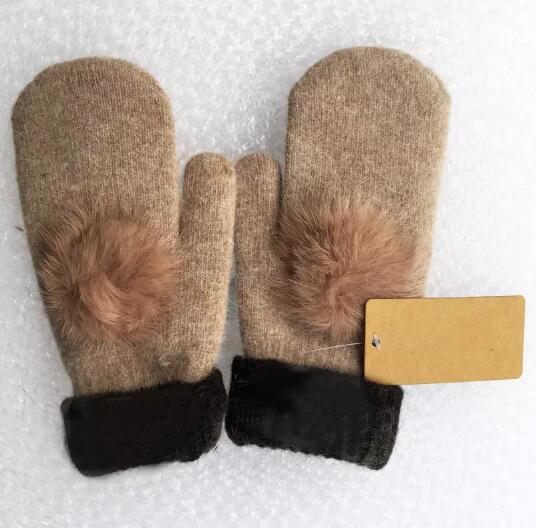 2019 New High Quality Woman Wool Glovess European Fashion Designer Warm Glove Drive Out Of Sports Mitten Brand Gloves Multi-style Optional
2019 New High Quality Woman Wool Glovess European Fashion Designer Warm Glove Drive Out Of Sports Mitten Brand Gloves Multi-style Optional