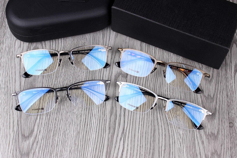 Men eyeglasses frames Pure SUGAR Titanium glasses High quality frames matching degree lenses prescription glasses with original box
Men eyeglasses frames Pure SUGAR Titanium glasses High quality frames matching degree lenses prescription glasses with original box