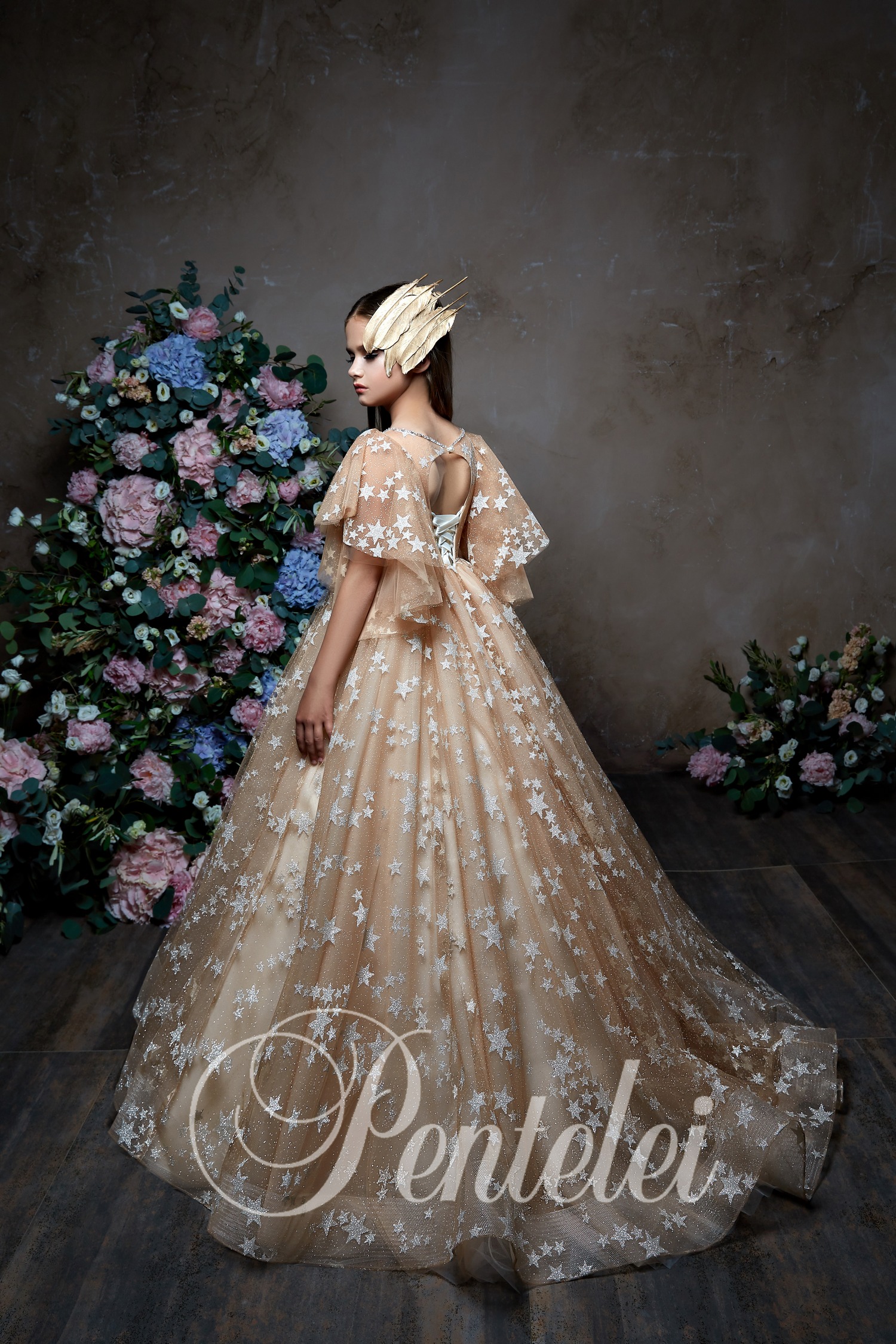 Pentelei 2019 Champagne Flower Girl Dresses For Wedding A Line Jewel Neck Ball Gown Girls Pageant Dress Luxury Kids Wedding Dress