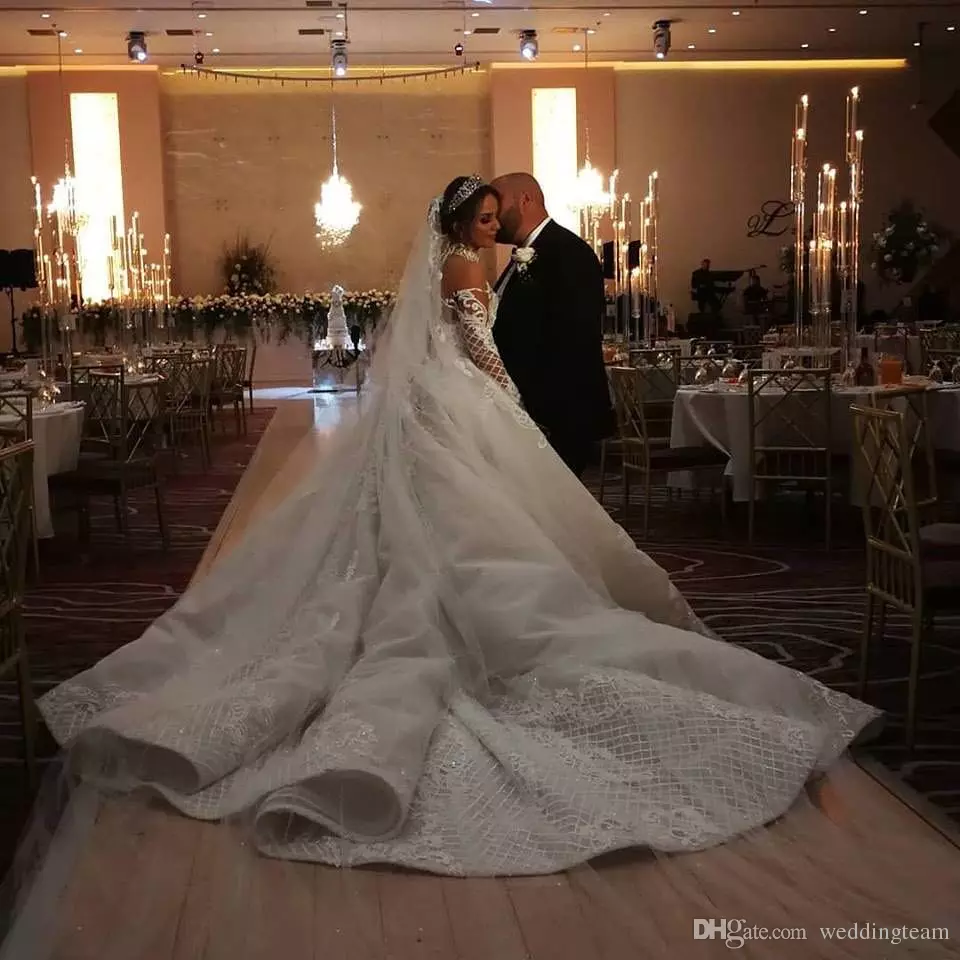 Luxury Lace Ball Gown Wedding Dresses Long Sleeves High Collar Beaded Bridal Gowns Appliqued Cathedral Sequined Crystal Vestidos De Novia