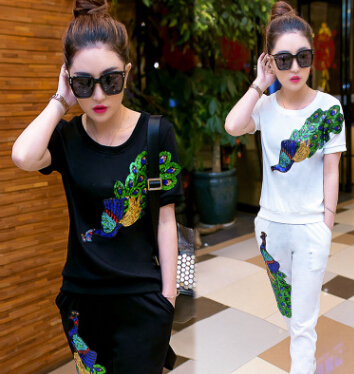 Summer Casual Sets Women Sports Tracksuits White Blue Black Red Peacock Sequined Fashion Suits 2pcs
Summer Casual Sets Women Sports Tracksuits White Blue Black Red Peacock Sequined Fashion Suits 2pcs