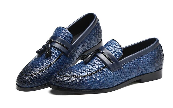 Mens Wedding Shoes breathable comfortable men Loafers luxury tassel weave men flats mens casual Shoe large size 38-46, Black
Mens Wedding Shoes breathable comfortable men Loafers luxury tassel weave men flats mens casual Shoe large size 38-46, Black
