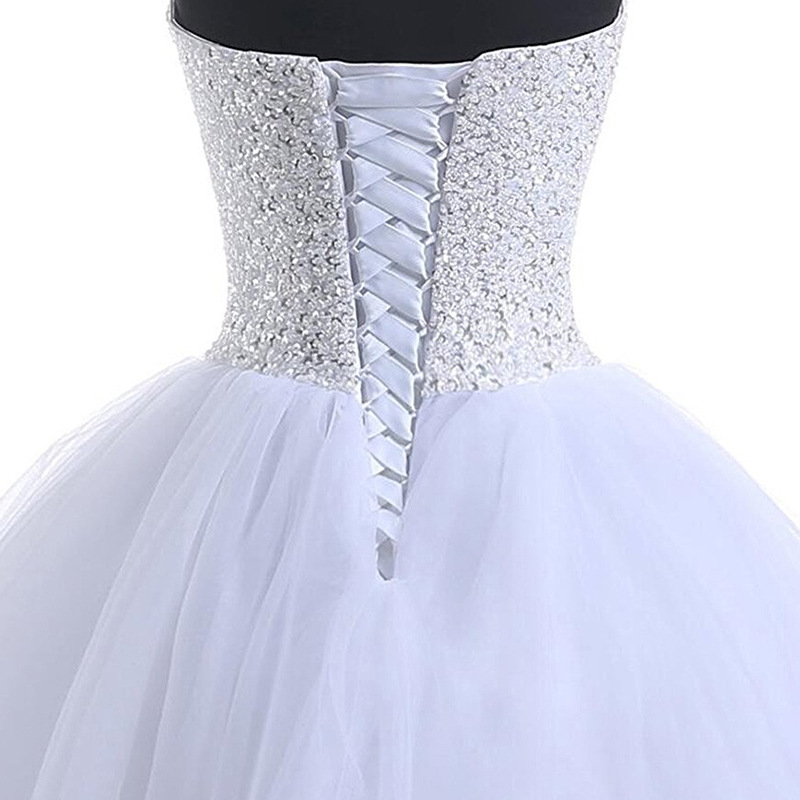 2018 New Cheap Stock White Ivory Quinceanera Dresses Ball Gown Beaded Sweet 16 Dress For 15 Years Prom Party Gowns QC1129