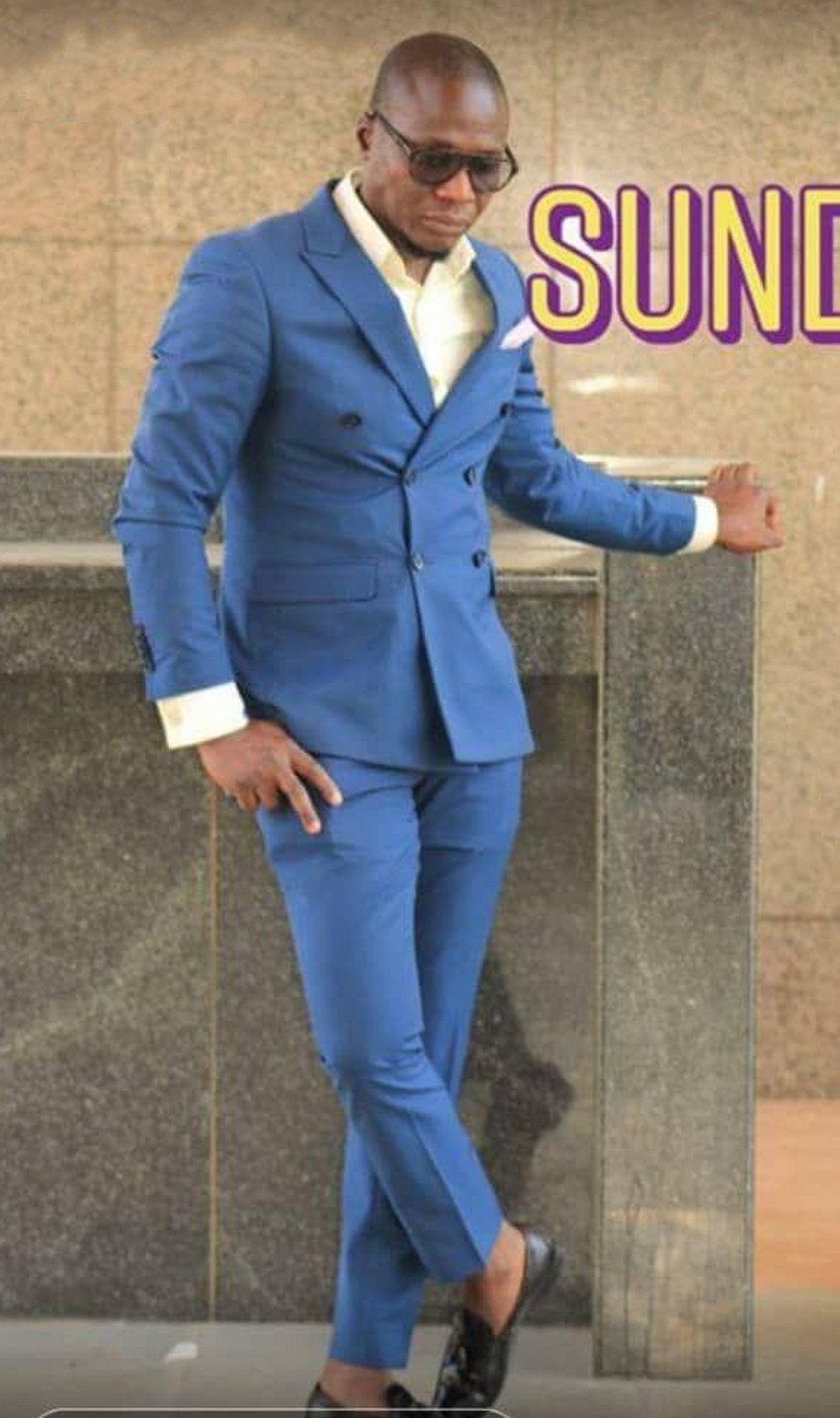 Brand New Blue Men Wedding Tuxedos High Quality Groom Tuxedos Peak Lapel Double-Breasted Men Blazer 2 Piece Suit (Jacket+Pants+Tie) 2085, Same as image
Brand New Blue Men Wedding Tuxedos High Quality Groom Tuxedos Peak Lapel Double-Breasted Men Blazer 2 Piece Suit (Jacket+Pants+Tie) 2085, Same as image
