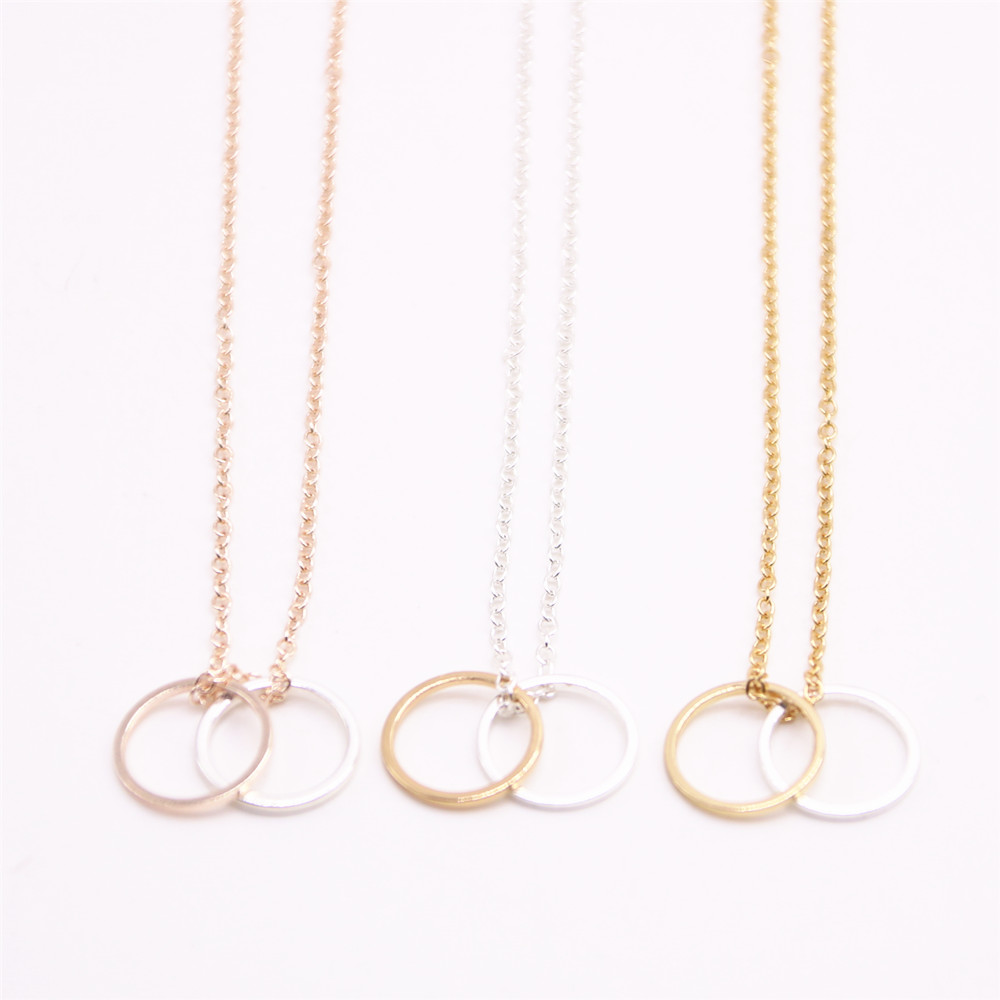 2018 Geometric figure Pendant necklace two hollow out circle plated necklace the best gift to women
2018 Geometric figure Pendant necklace two hollow out circle plated necklace the best gift to women