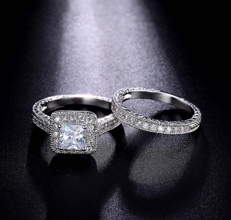 Wholesale Professional Vintage Fashion Jewelry 10KT White Gold Filled Princess Cut White Topaz Gemstones Women Wedding Bridal Ring Set Gift