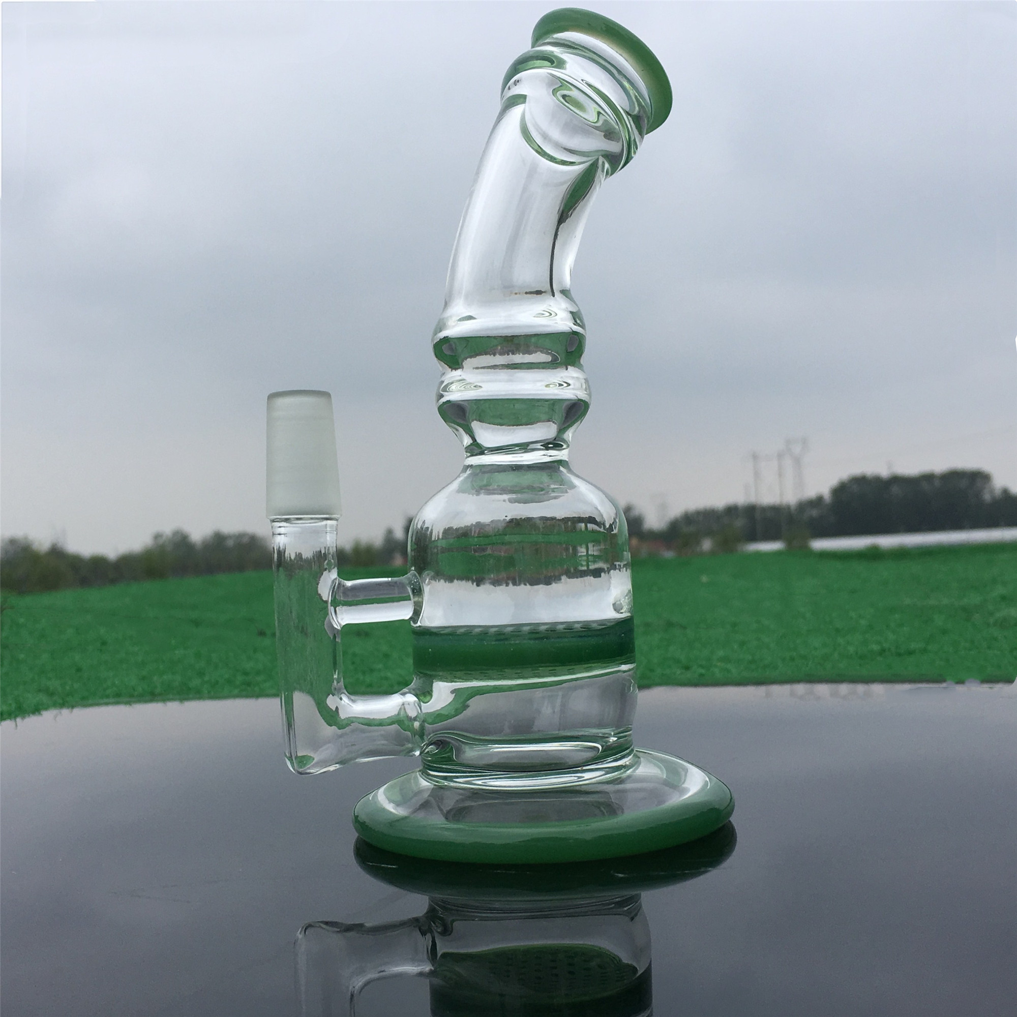 6.5 Inch Green Glass Water Pipe Tube Smoking Beaker Bottle 14mm Male Glass Perc Bong Oil Rigs Bubbler Hookahs Pipe
6.5 Inch Green Glass Water Pipe Tube Smoking Beaker Bottle 14mm Male Glass Perc Bong Oil Rigs Bubbler Hookahs Pipe