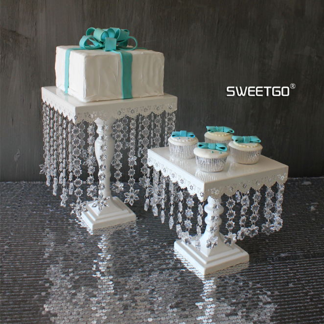 Cake Stands White Crystal Iron Wedding Cake Shelf Acrylic Pandant Cake Pan Iron Dessert Tray L S SIZE
Cake Stands White Crystal Iron Wedding Cake Shelf Acrylic Pandant Cake Pan Iron Dessert Tray L S SIZE