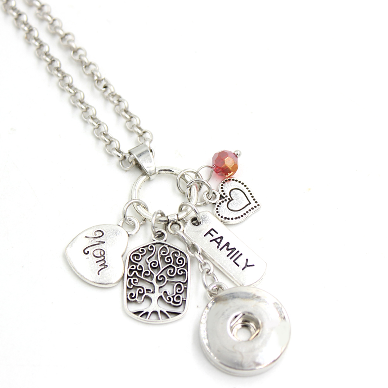 Wholesale DIY Personalized Gift 18mm Snap Jewelry Family MOM Necklace Family Tree Heart Pendant Snap Necklace for mother mom gift
Wholesale DIY Personalized Gift 18mm Snap Jewelry Family MOM Necklace Family Tree Heart Pendant Snap Necklace for mother mom gift