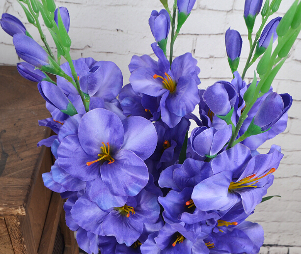 Silk Gladiolus Flower (7 heads/Piece) Fake Sword Lily for Wedding Party Centerpieces Artificial Decorative Flowers 80cm 12pcs