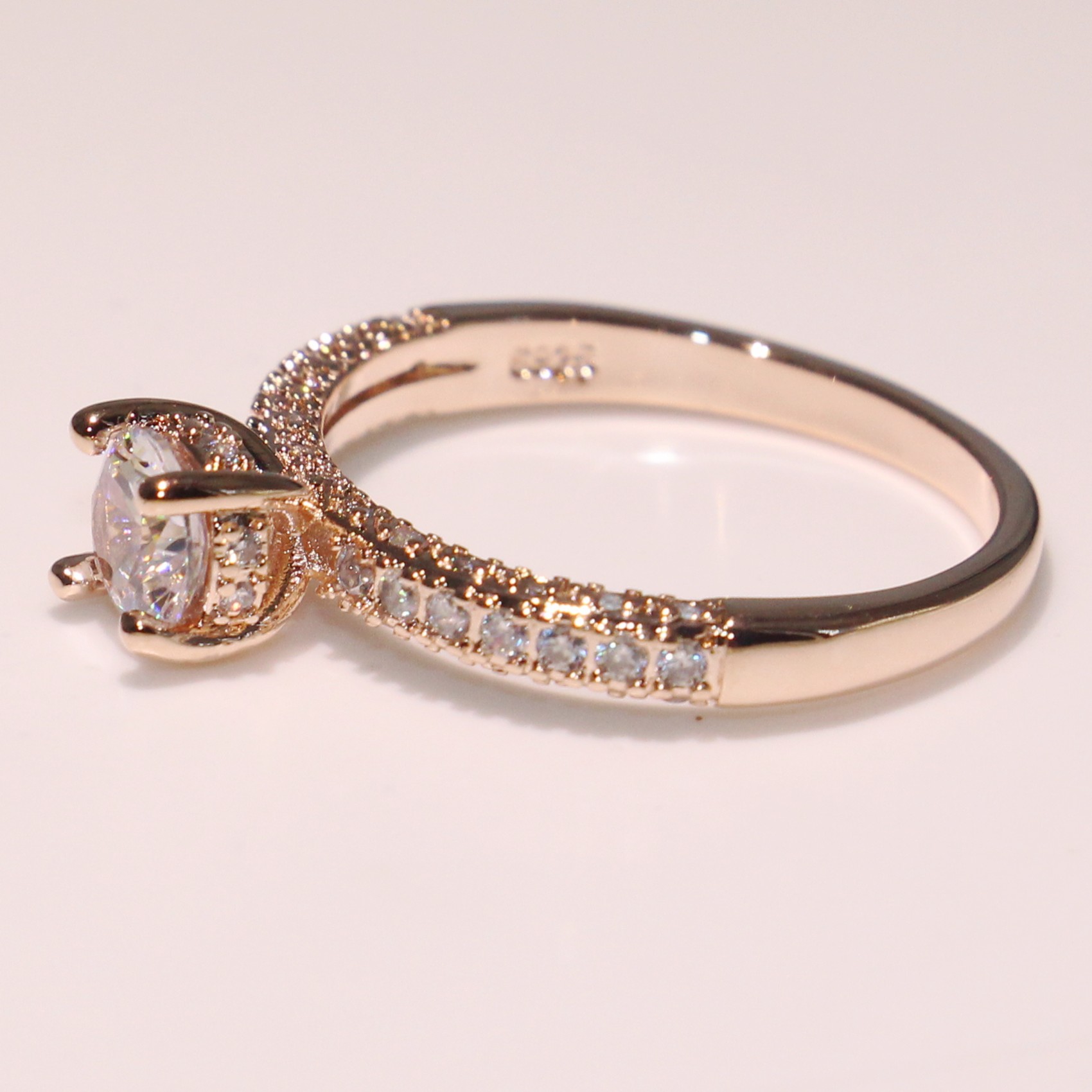 Victoria Wieck Hot High Quality 925 Sterling Silver&Rose Gold Fill Round Shape White Topaz CZ Diamond Eternity Women Wedding Band Ring Gift