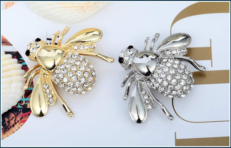 Fashion Rhinestone Insect Brooch for Women Jewelry Lovely Alloy Bee Brooches Pins Lady Accessories 2 Colros
Fashion Rhinestone Insect Brooch for Women Jewelry Lovely Alloy Bee Brooches Pins Lady Accessories 2 Colros