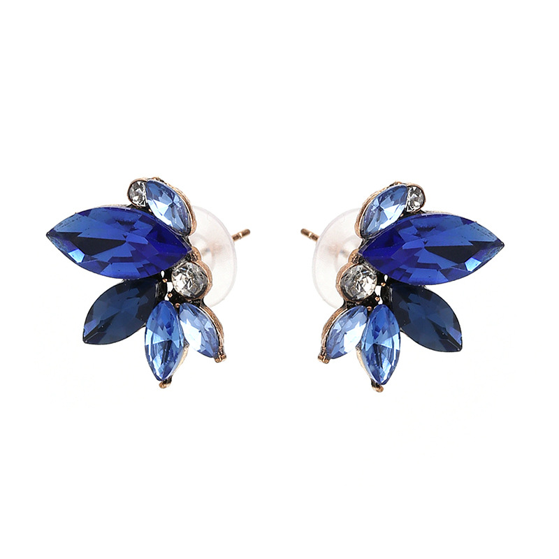 Good quality simple small wing Symmetric crystal earrings fashion women statement stud earrings jewelry
Good quality simple small wing Symmetric crystal earrings fashion women statement stud earrings jewelry