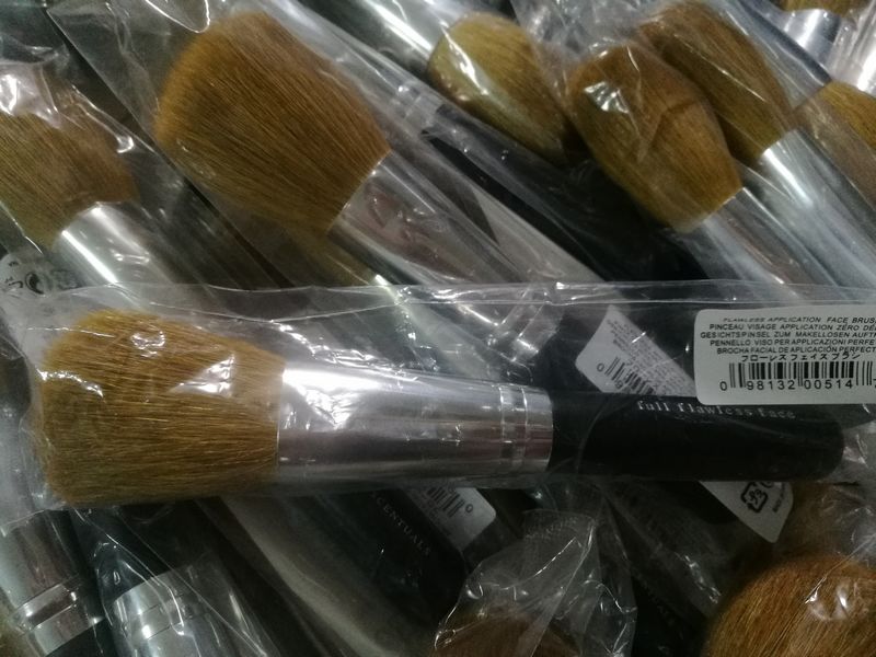 10 pcs/lot minerals cosmetic brush with wool and wood handle,powder brush,blush brush, soft makeup tool.free shipping