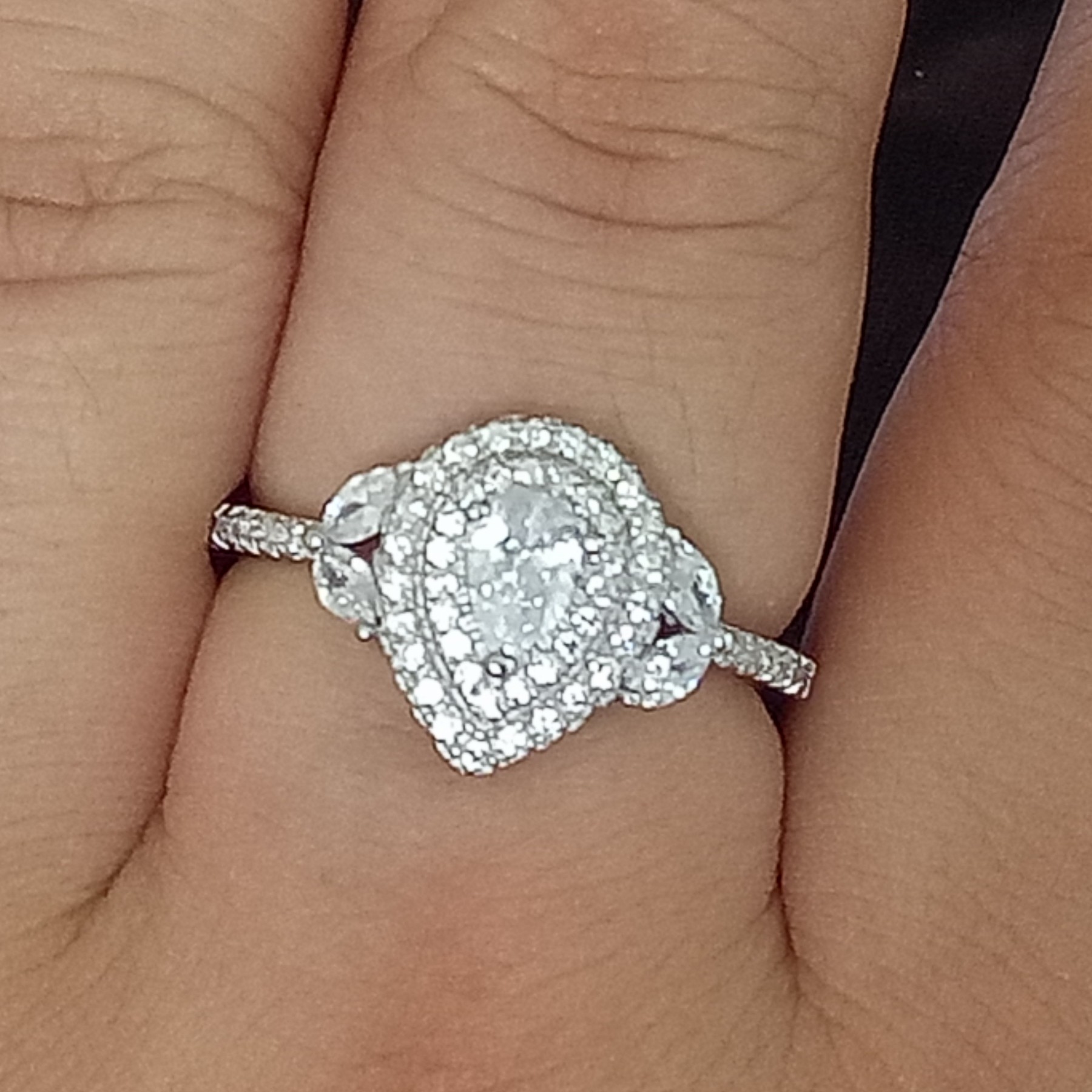 Sterg Sier White Topaz Wedding Band for Her, Never Fade Drop Water Design