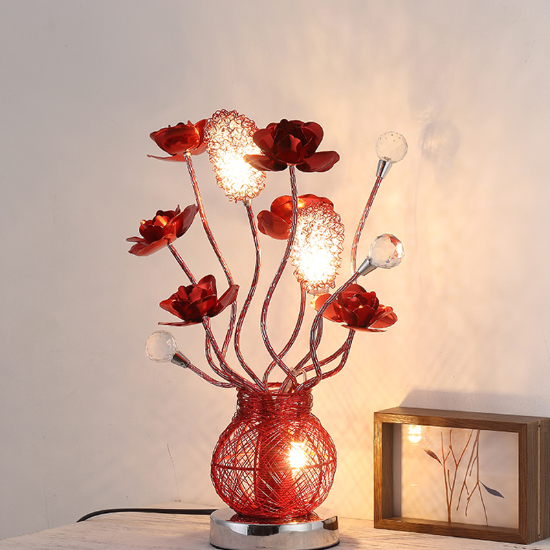 Chambre Lampe De Chevet Led Cristal Lampe De Bureau Creative En Aluminium Luminaire Rouge Rose De Mariage Led Lampe De Table Fête D'anniversaire