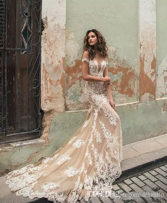 Champagne Mermaid Dresses 2019 Off Shoulder Lace White Applique Dress Count Train Wedding Berta Bridal Gowns Vestidos 0704