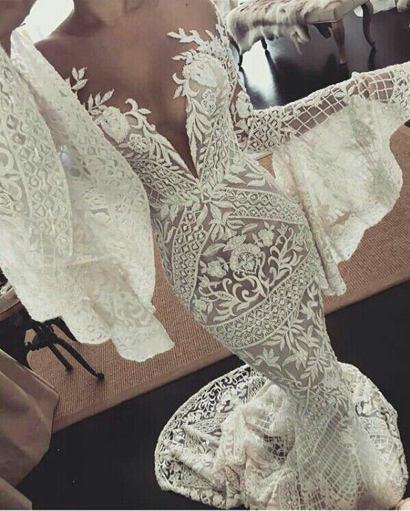 Gorgeous Mermaid Wedding Dresses Sheer Jewel Neck Lace Long Sleeves Bridal Gowns Tulle Sweep Train Wedding Dress Vintage Vestido De Noiva