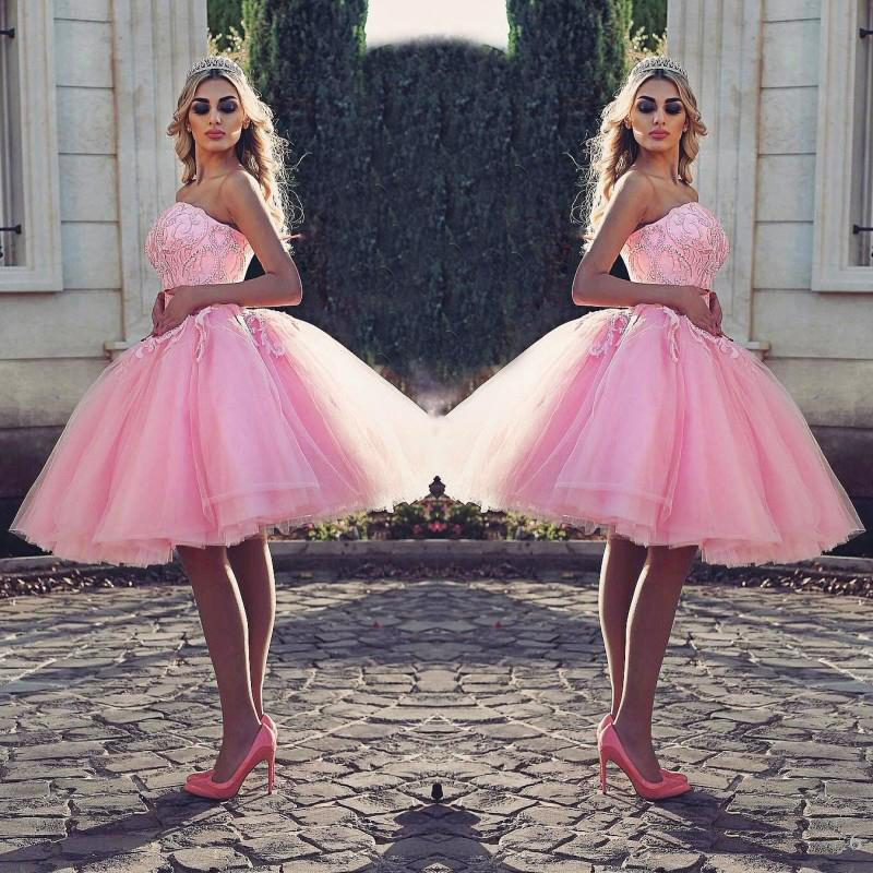 Pretty Short Ball Gown Prom Dresses Strapless Hot Pink Beaded Lace Appliques Knee Length Cocktail Party Dress Puffy Tulle Evening Gowns, Light yellow
Pretty Short Ball Gown Prom Dresses Strapless Hot Pink Beaded Lace Appliques Knee Length Cocktail Party Dress Puffy Tulle Evening Gowns, Light yellow