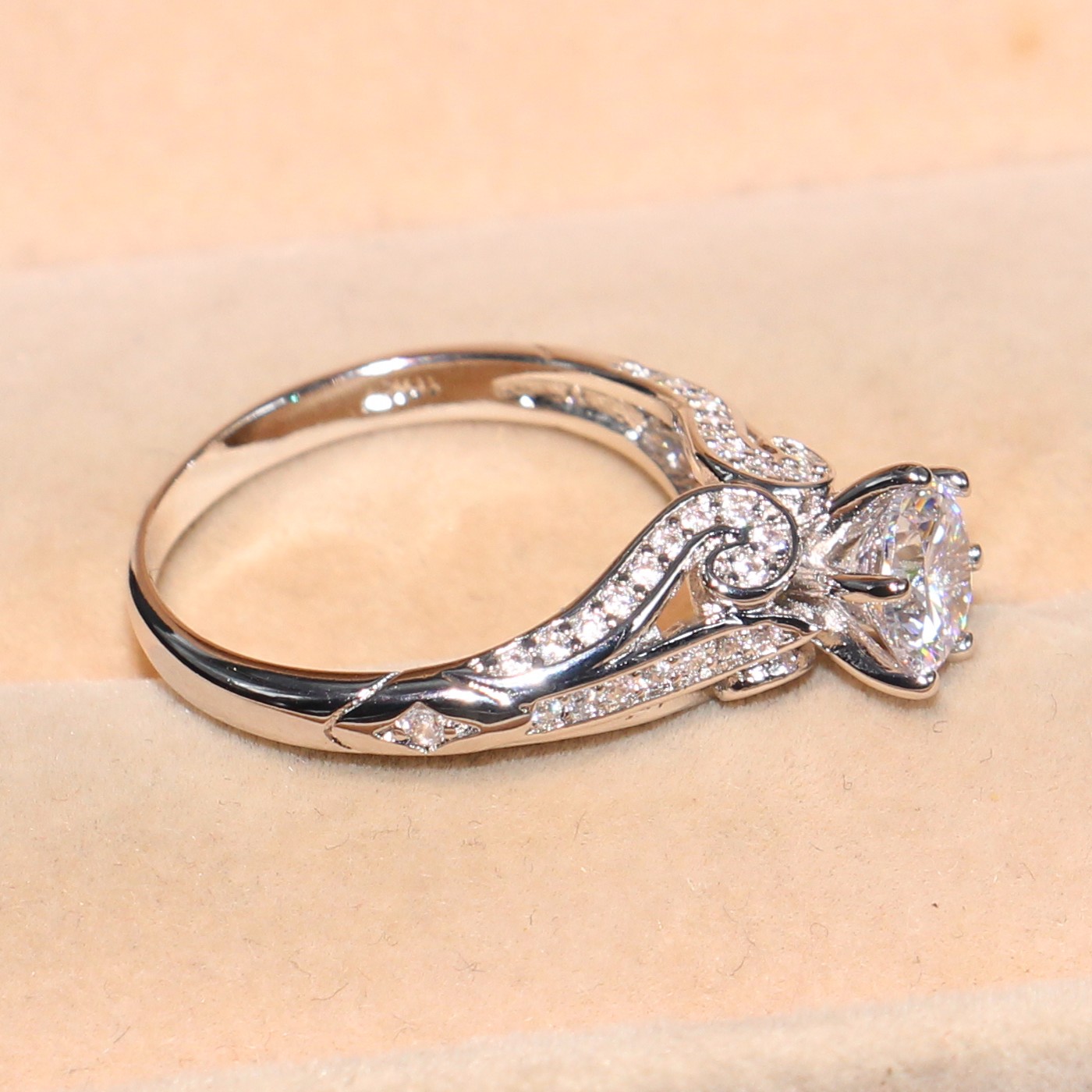 Luxurious Size 5/6/7/8/9/10 Fashion jewelry High quality 10kt white gold filled GF white topaz women wedding GEM Ring set gift