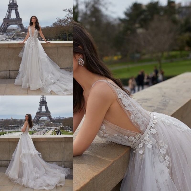 Julie Vino 2019 Tiered Skirts Beach Country Wedding Dresses Sexy Lace Appliqued Beaded Deep V Neck Backless Tulle Boho Bridal Gowns