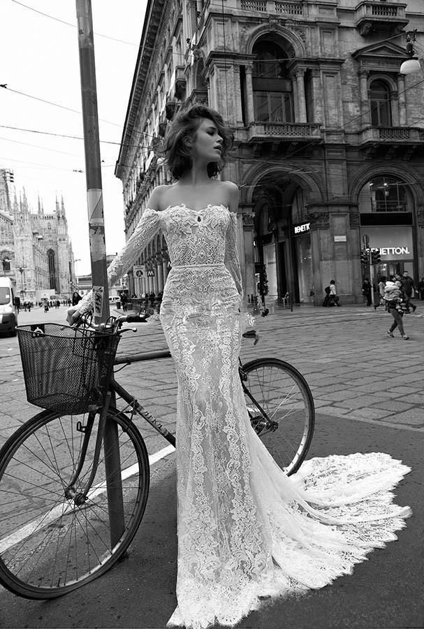 liz martinez mermaid wedding dresses off shoulder long sleeve lace applique beaded bridal gowns elegant sweep train wedding dress