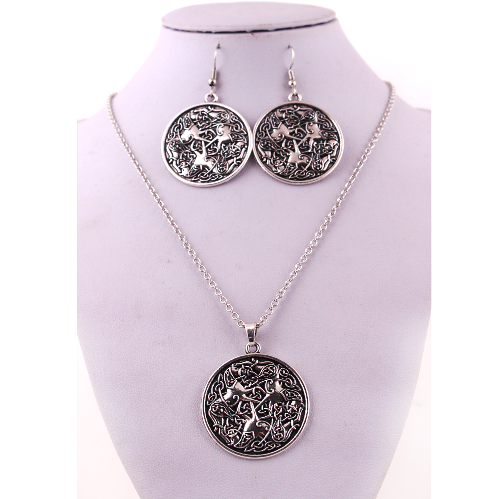 Fashion Religious EPONA Horse Pendant Warrior HORSE Equine Goddess Amulet Animal Jewelry Link Chain Earrings Necklace Set, Silver
Fashion Religious EPONA Horse Pendant Warrior HORSE Equine Goddess Amulet Animal Jewelry Link Chain Earrings Necklace Set, Silver