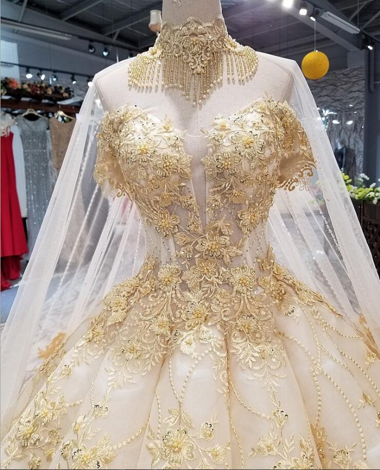 Vintage Gold Dresses With Detachable Wrap Cape High Neck Beaded Appliques Arabic Bridal Gowns Custom Made Plus Size Wedding Dress