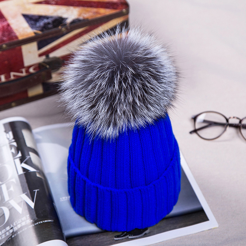 Women's Knitted Cap with 12cm Silver Fox Fur Pompom Tops Caps Fashion Winter Hats Skullies Beanies Female Cap D18110601