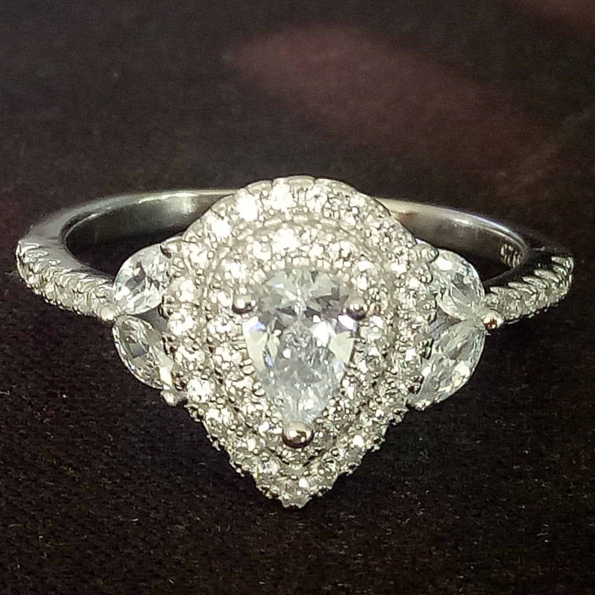 Sterg Sier White Topaz Wedding Band for Her, Never Fade Drop Water Design